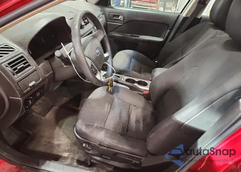 2010 Ford Fusion Se z USA, uszkodzony, nr VIN 3FAHP0HA7AR348591